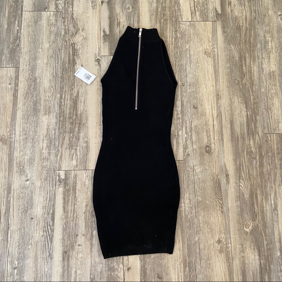 ❤️SOLD❤️BNWT Olivaceous Black Mock Neck Midi Dress - Picture 4 of 4